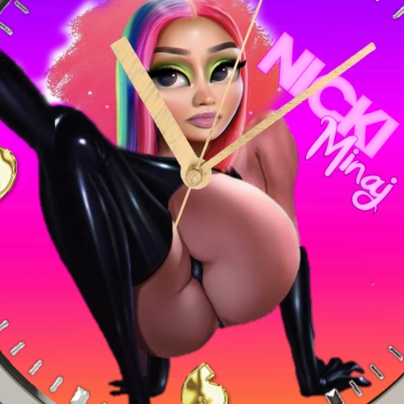 Niki Minaj clock - Picture 3 of 6